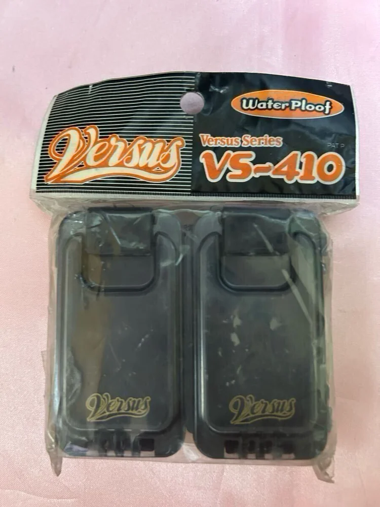 VS-410 小物盒盒体与烟熏色上盖细节