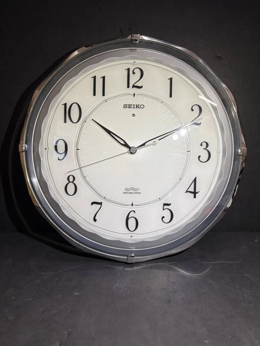 SEIKO 电波挂钟 直径 33.5 旧品 以 1000 日元成交_樱花直邮