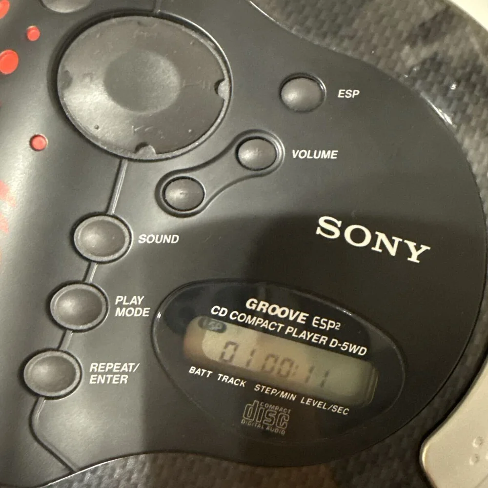 SONY D-5WD widdit 的使用说明书与保修书等纸质附件