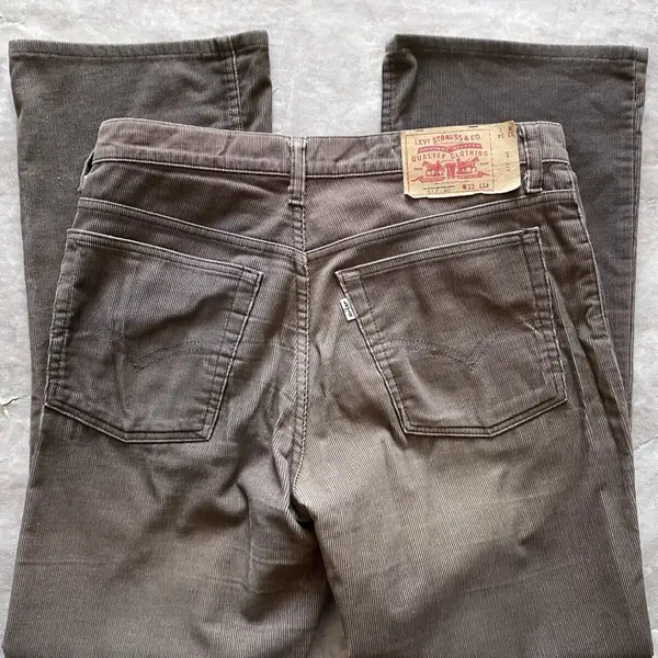 Levi's 517-40 灯芯绒靴型裤正面全貌