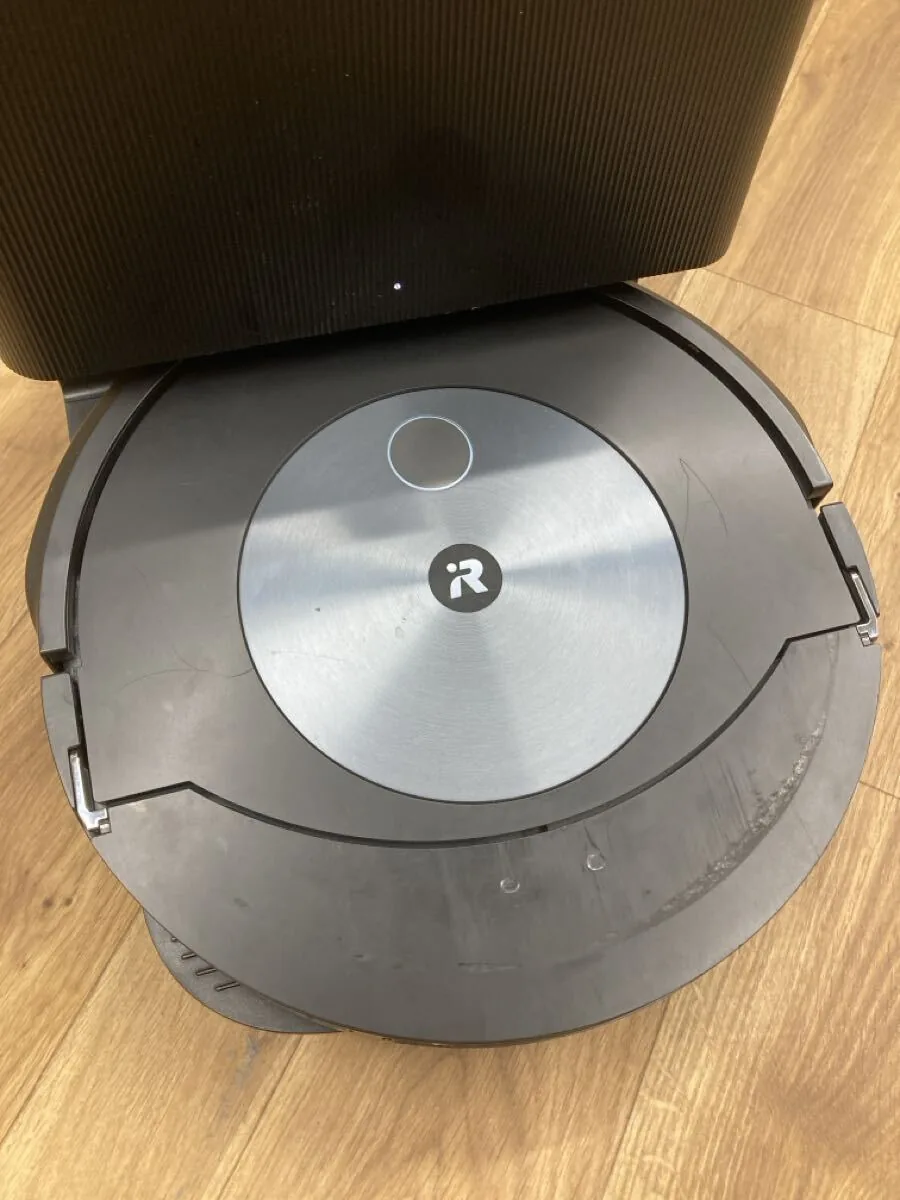 iRobot Roomba Combo 扫地机器人集尘盒部分