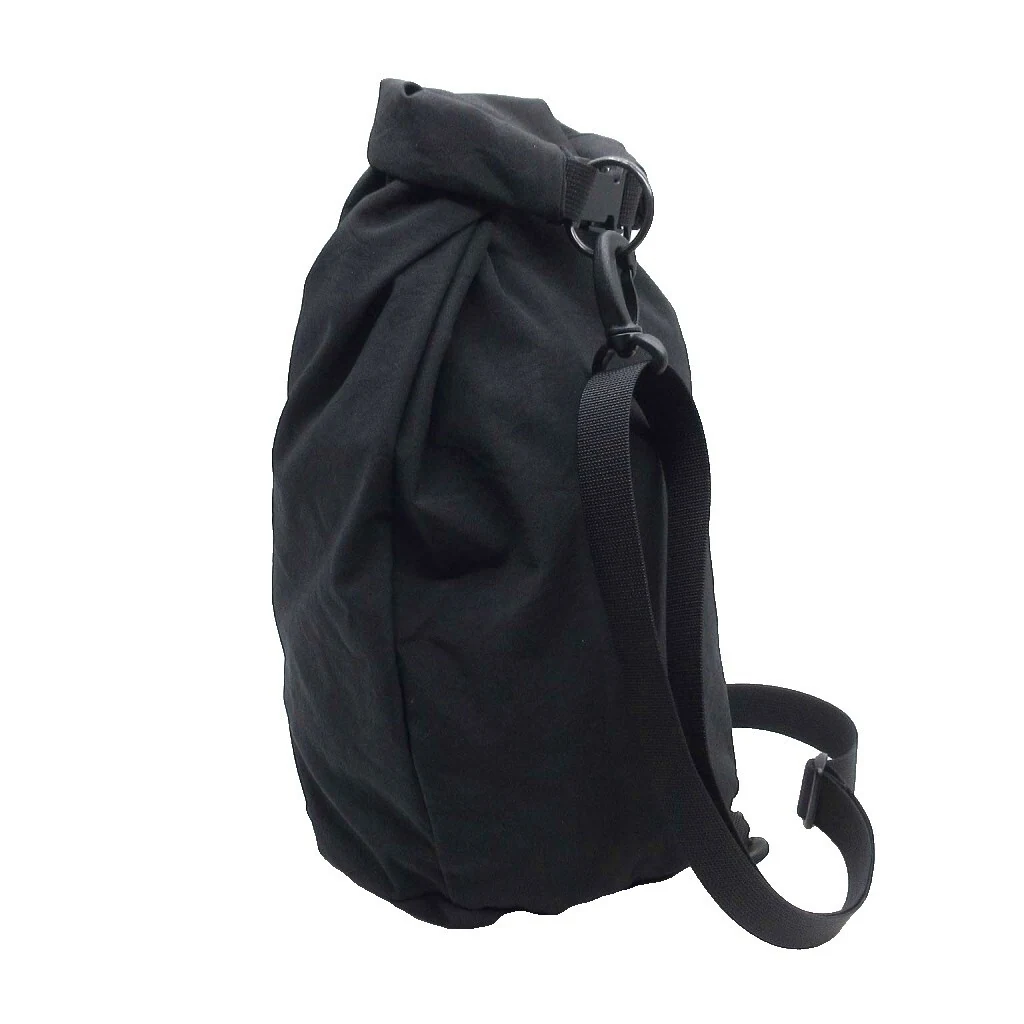 日本中古服饰与箱包 商品图 2/3