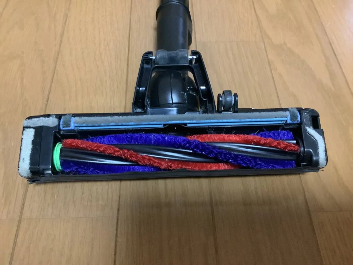 日立 PKV-BK3K-V 地刷头部与连接杆部分的展示图