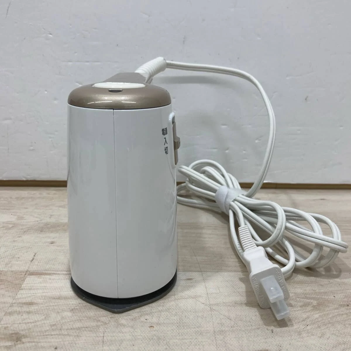 挂烫机水箱与握持部分展示